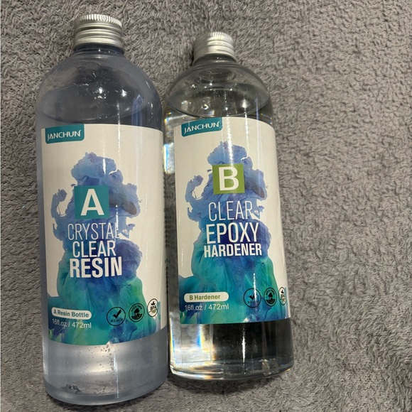 Crystal Clear Epoxy Resin‎ Kit 32OZ, Bubble-Free,  Coating and Casting Resin - Picture 1 of 6